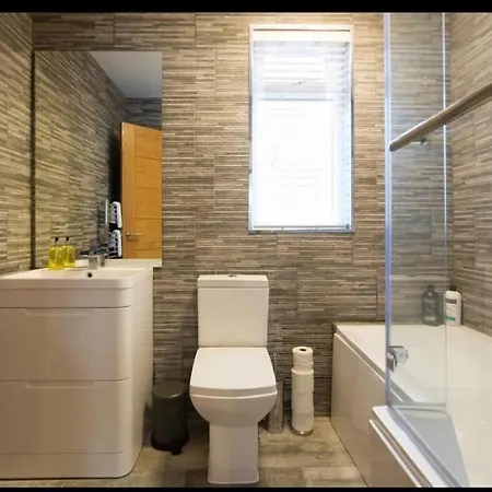 Apartment The Light House Entire Luxury 3 Bedrooms