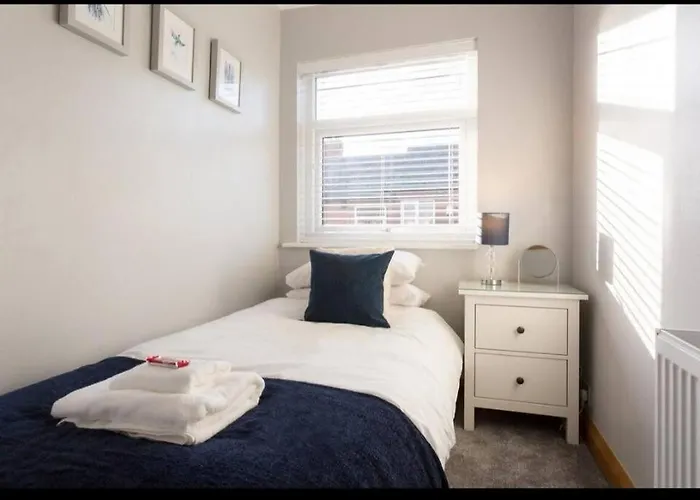 The Light House Entire Luxury 3 Bedrooms * Leeds (West Yorkshire)