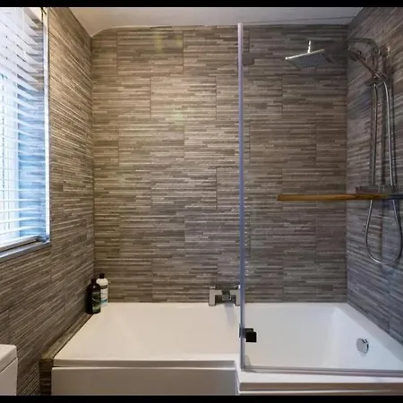 The Light House Entire Luxury 3 Bedrooms Apartamento