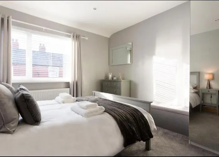 The Light House Entire Luxury 3 Bedrooms *