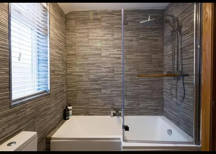 The Light House Entire Luxury 3 Bedrooms Daire